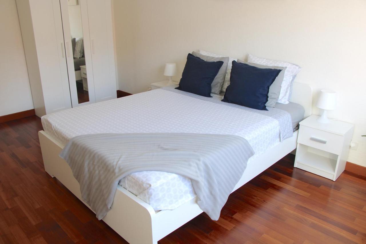 Cozy Apartment With Free Parking & Close To Lake Lugano Kültér fotó