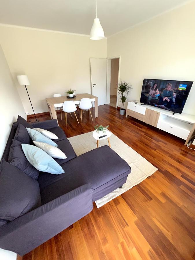 Cozy Apartment With Free Parking & Close To Lake Lugano Kültér fotó